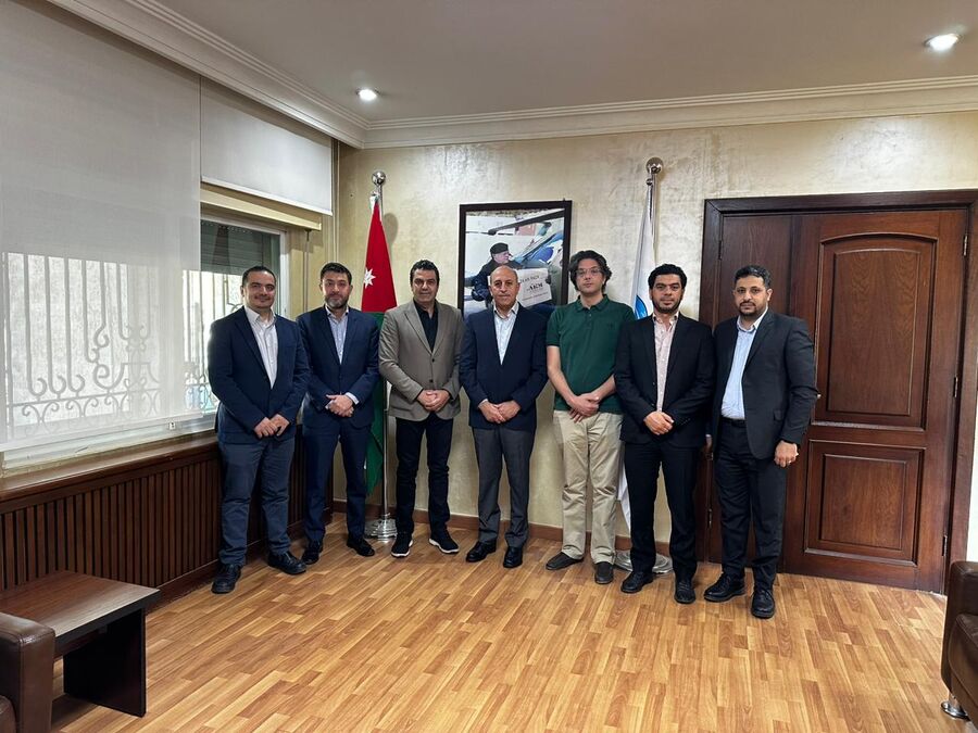 لجنة وفاء الدين تبحث مع الهيئة