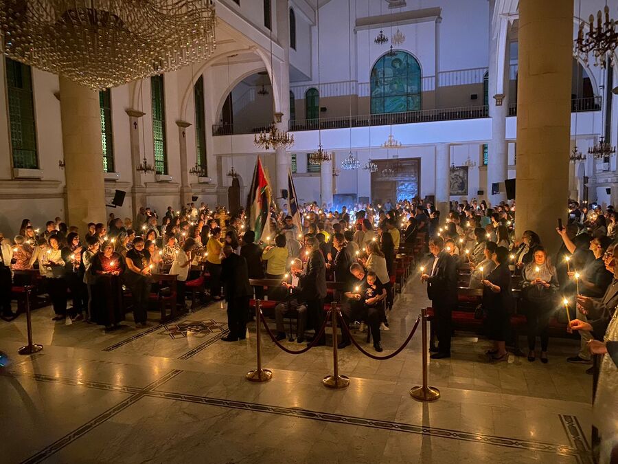 مطرانية الروم الكاثوليك تقيم صلاة من