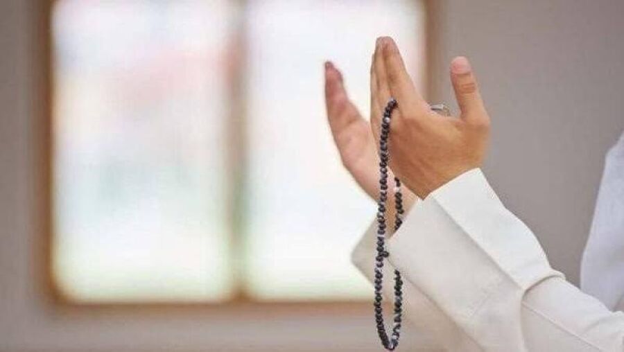 دعاء لفلسطين بالقرآن.. 10 آيات استعان