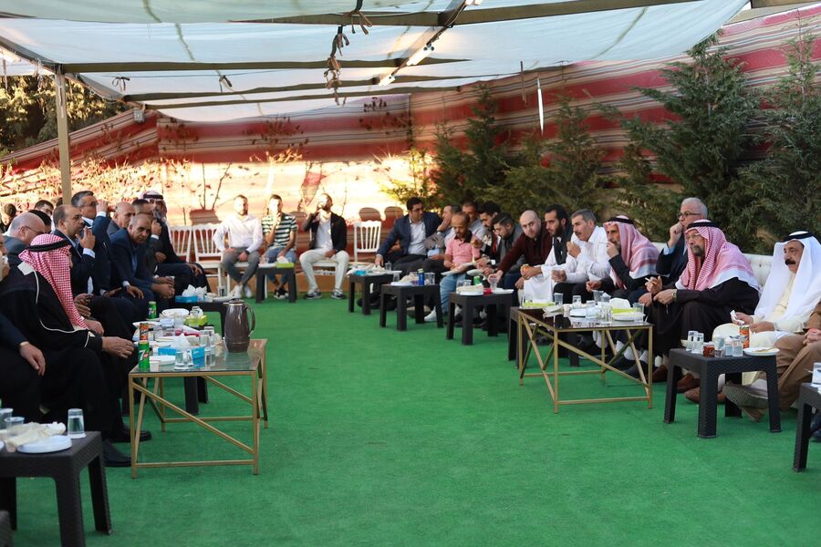 آل الحريري والعربيات نسايب.. ألف مبارك