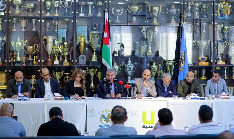 الحديد عن الغرايري: إما أن نخسر