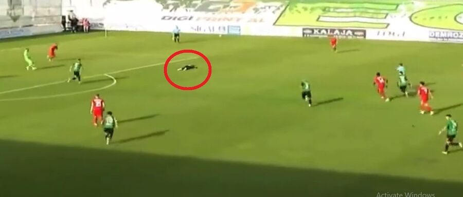 فيديو.. وفاة مهاجم منتخب غانا بعد