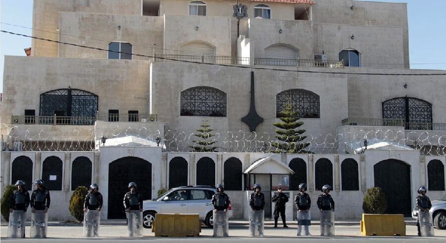 مهم إلى السوريين في الأردن