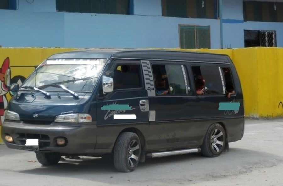 إصابة 15 طالبا بحادث تدهور في