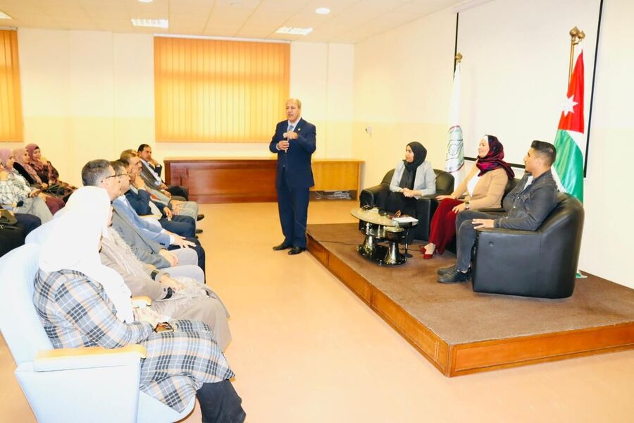 إسدال الستار على فعاليات أسبوع الريادة