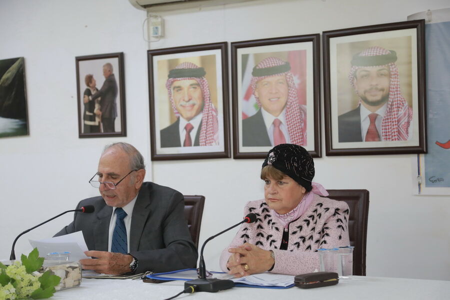 البستاني يحاضر في منتدى الرواد عن