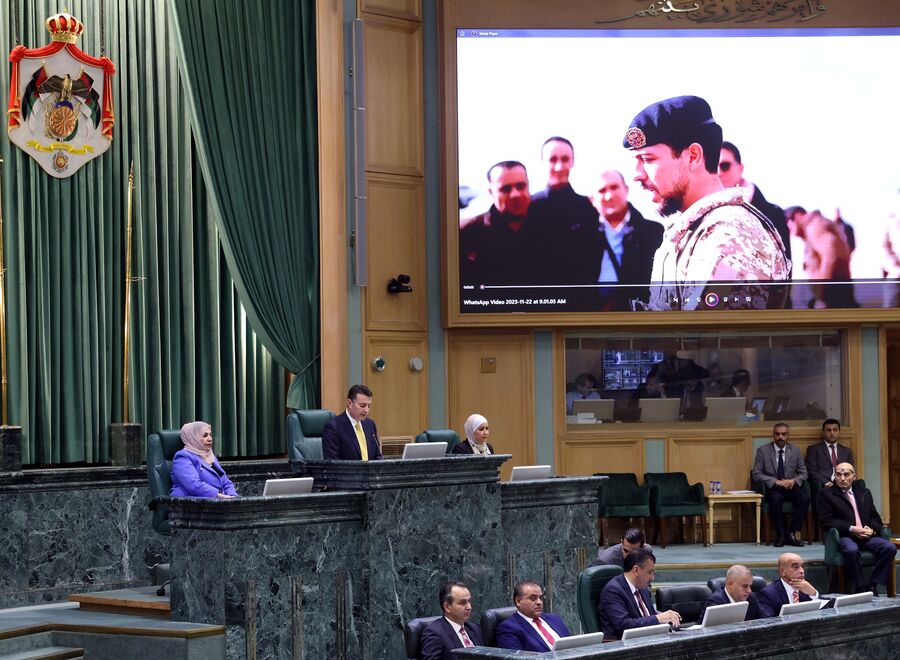 مجلس النواب يعرض تحت القبة زيارة