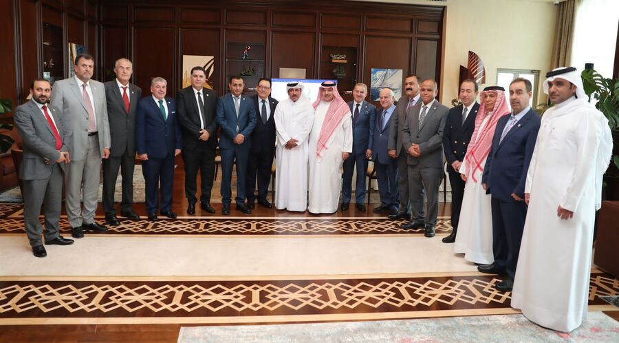 وزارة المواصلات في قطر وشركة مواصلات