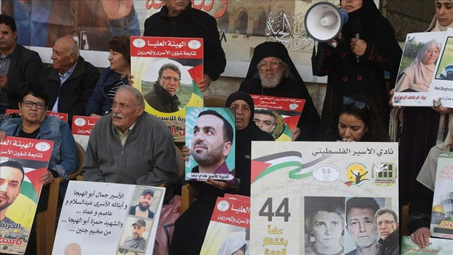 هؤلاء هم الأسرى والأسيرات المقرر الإفراج