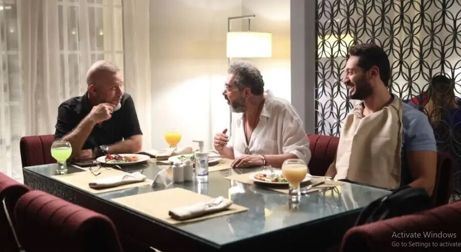 مات بين يدي زميله.. تفاصيل وفاة