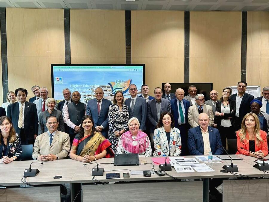 عمان الأهلية تشارك بمؤتمر الاتحاد الدولي