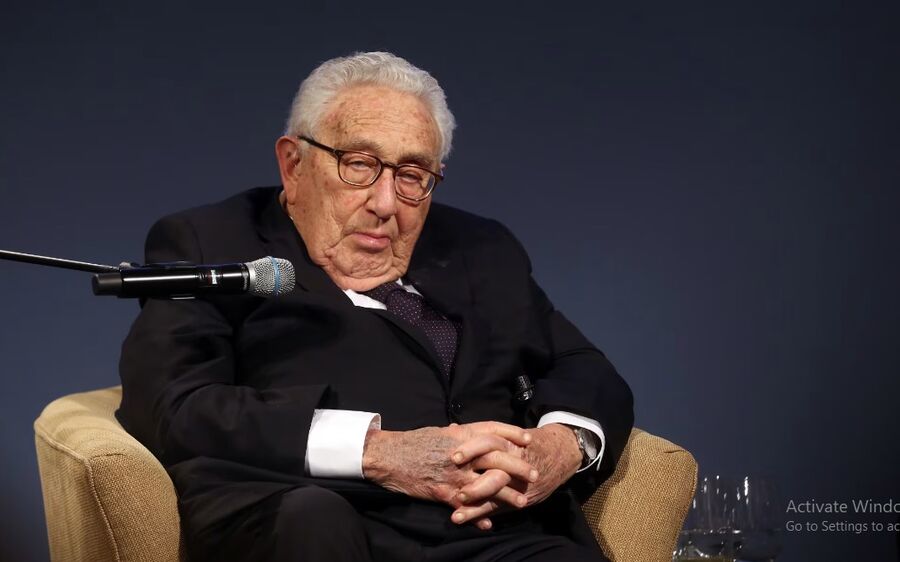 وفاة وزير الخارجية الأمريكي الأسبق هنري