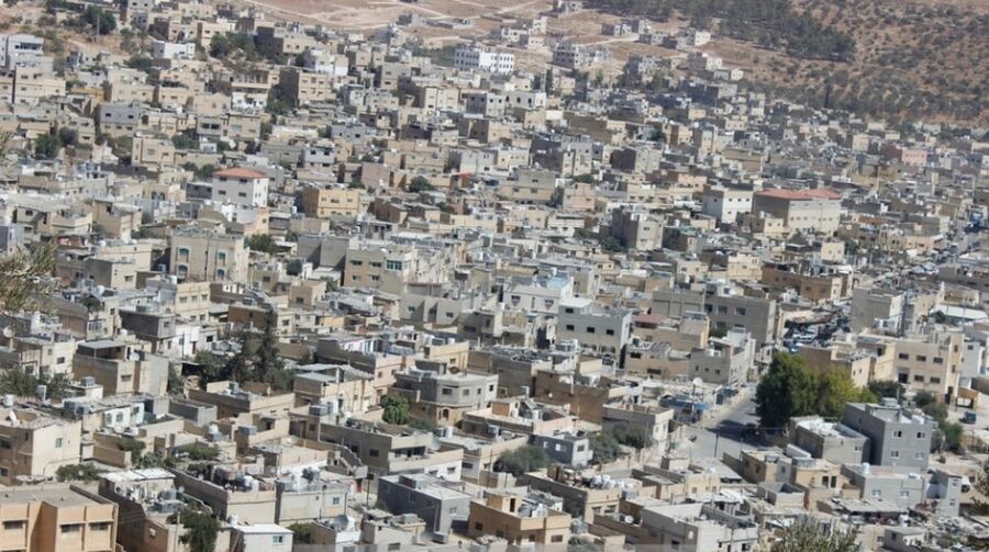 بيان غاضب لابناء مخيم مادبا على