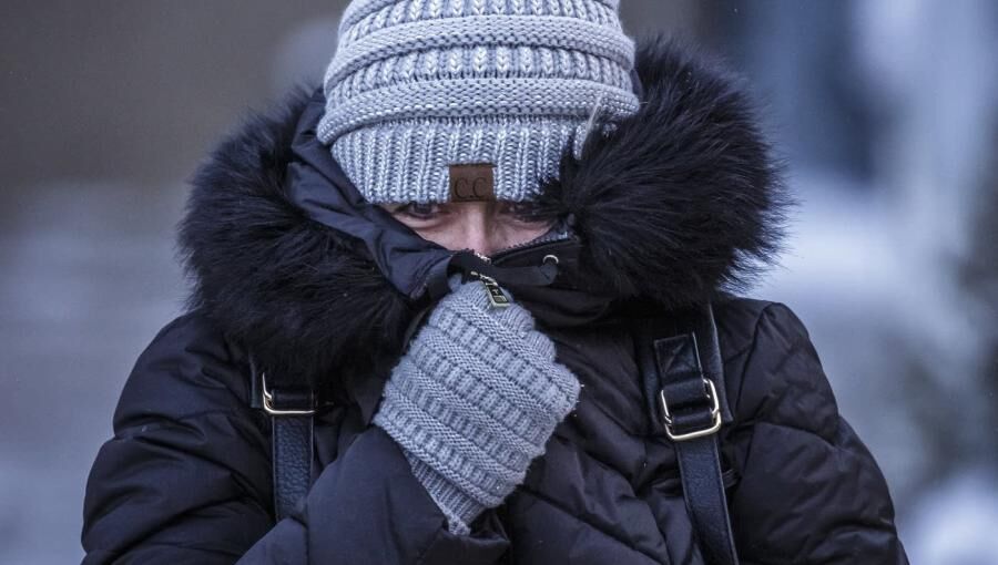 الخميس.. أجواء باردة وغيوم منخفضة ورياح