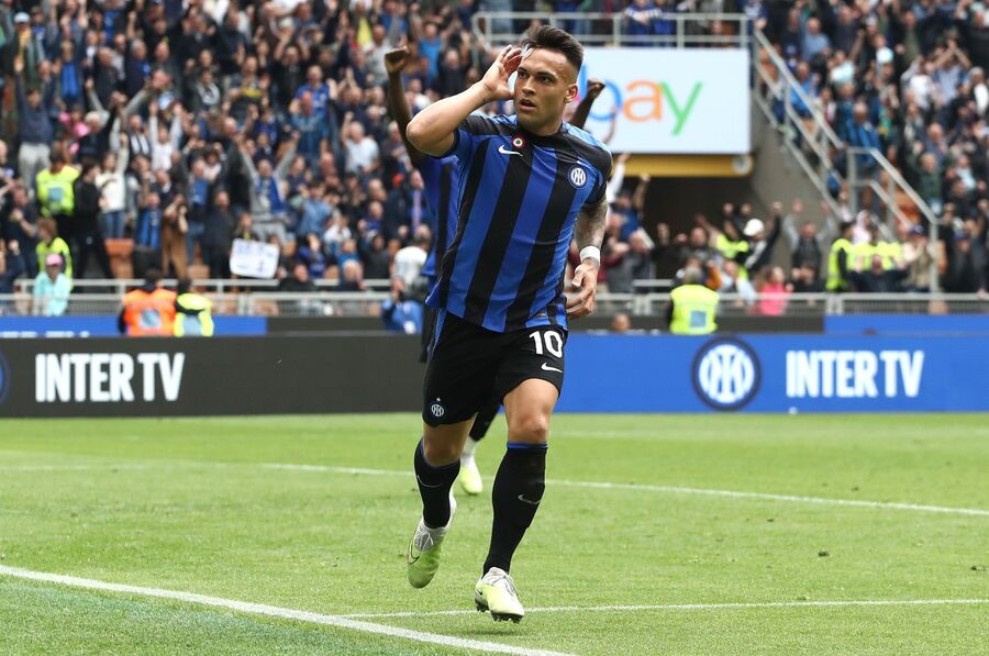 لاوتارو يعلن تمديد عقده مع إنتر