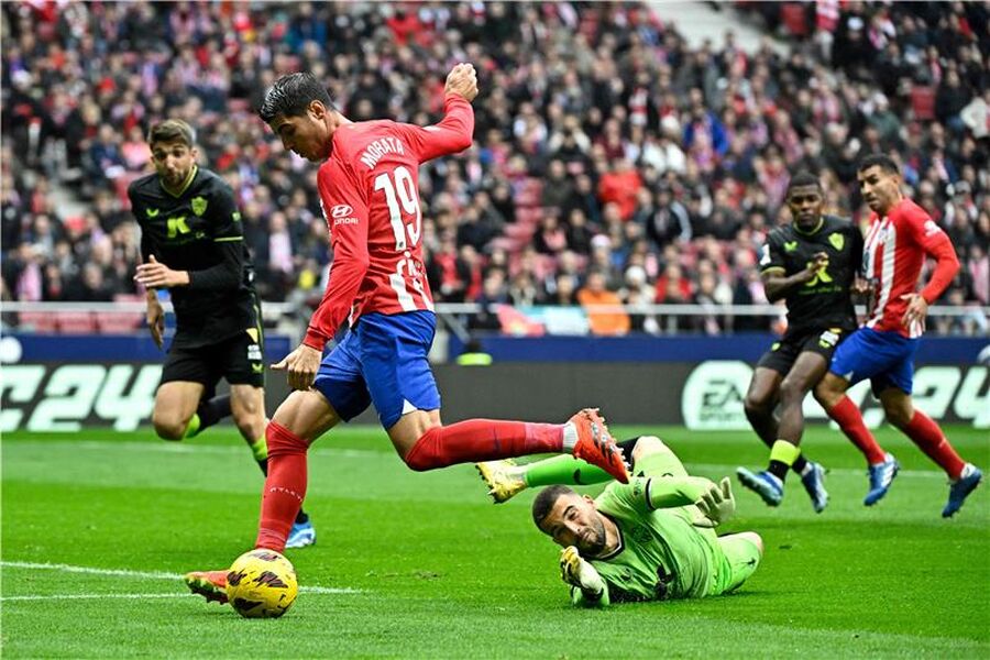 أتلتيكو يخطف المركز الثالث بالليجا من