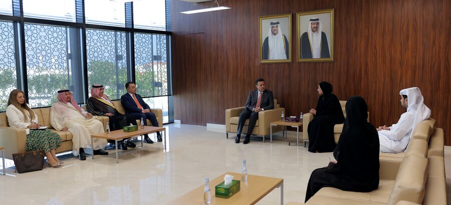 الدينامو الذي لا يتوقف عن العمل..