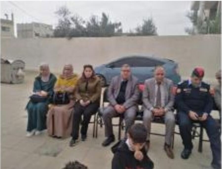 العموش يتابع جولاته التفقدية لمدارس المديرية