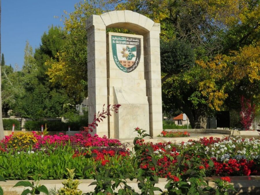 طلبة الشامل ينهون اليوم امتحاناتهم العملية