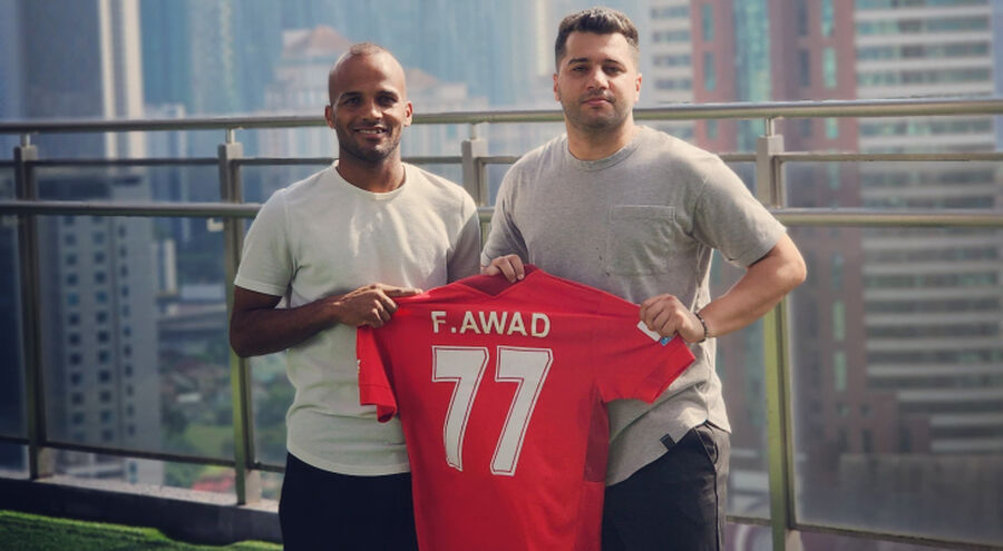 فادي عوض يجدد عقده مع نادي