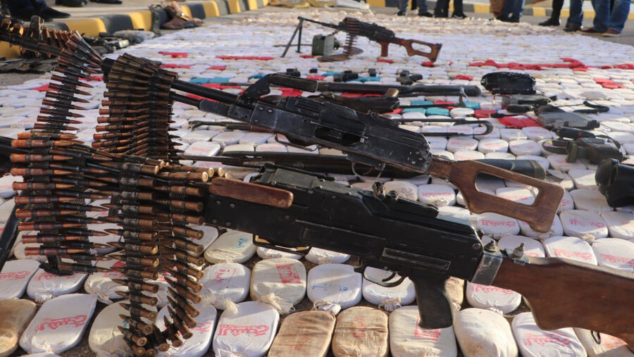 الأمن العام يداهم مهربي مخدرات من