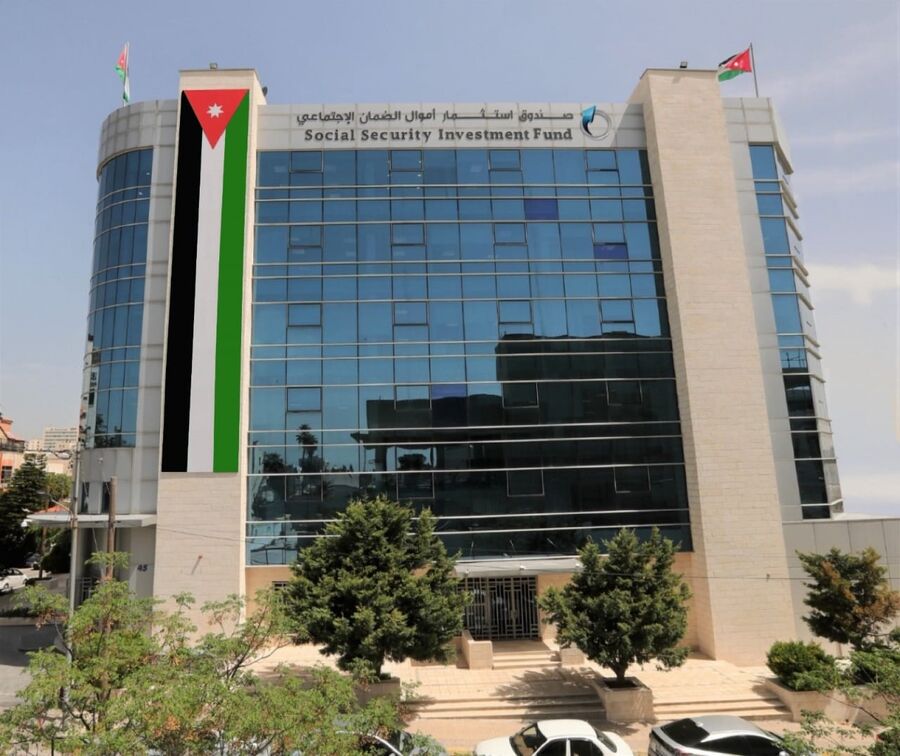 صندوق الضمان يلتقي إدارية المتقاعدين