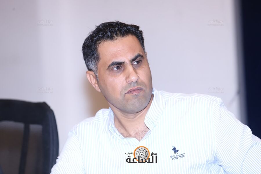 قلب الصحفي زايد الدخيل يكاد يطير