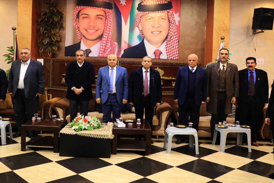 تقدّم يفتتح خامس مقر له في