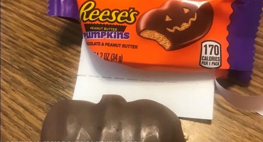 بسبب الخداع والتضليل.. هيرشي مطالبة بدفع