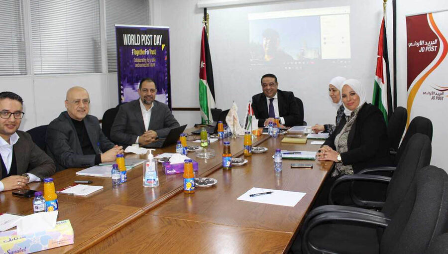 البريد: تخفيض المديونية ولا عجز ماليا