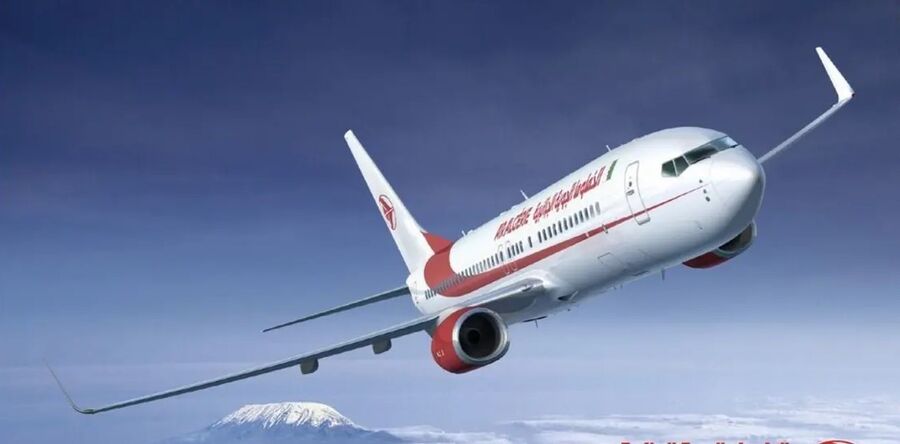 بعد حادثة تسلل شاب إلى طائرة..