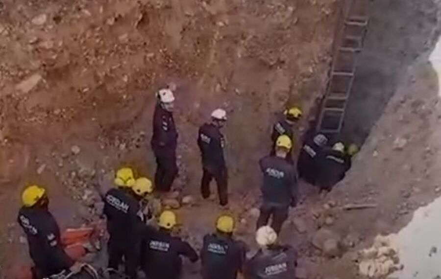 بعد 24 ساعة والاستعانة بـ فريق