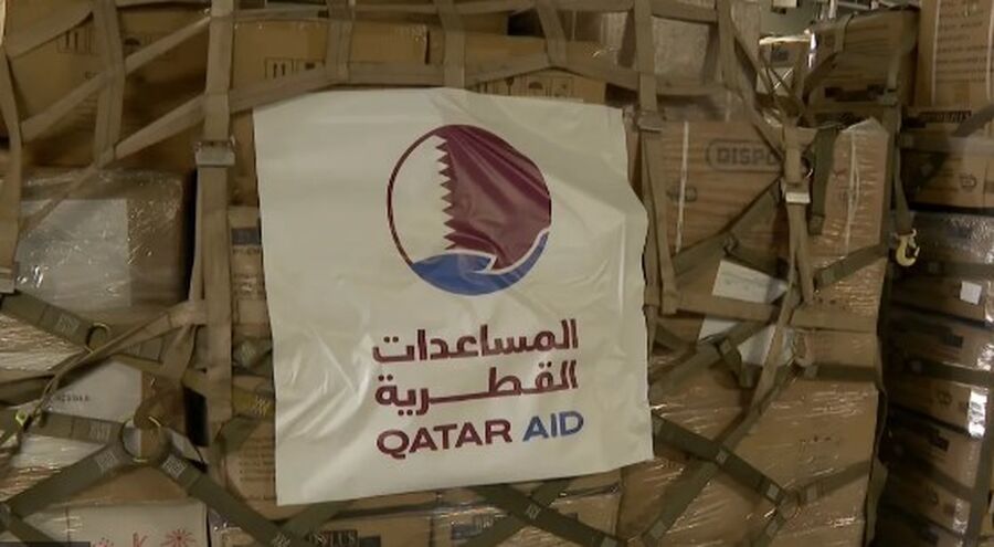 1879 طنا حجم المساعدات القطرية لقطاع