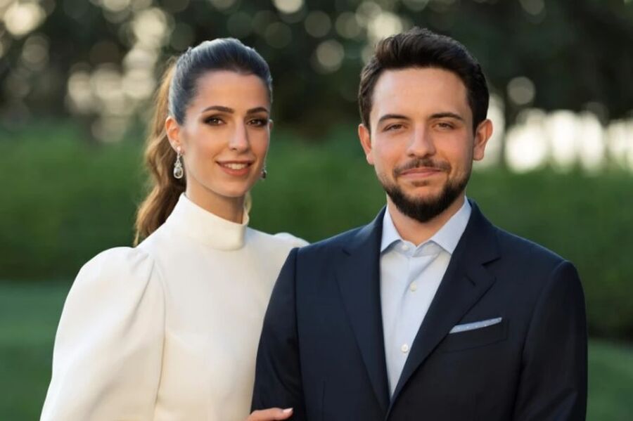 ولي العهد الأمير الحسين يبدأ زيارة