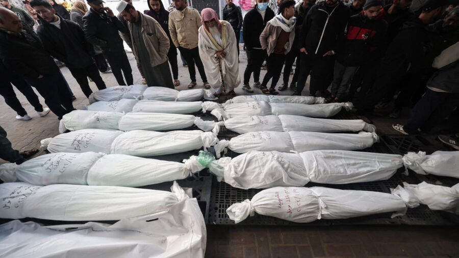 أكثر من 23 ألف شهيد فلسطيني