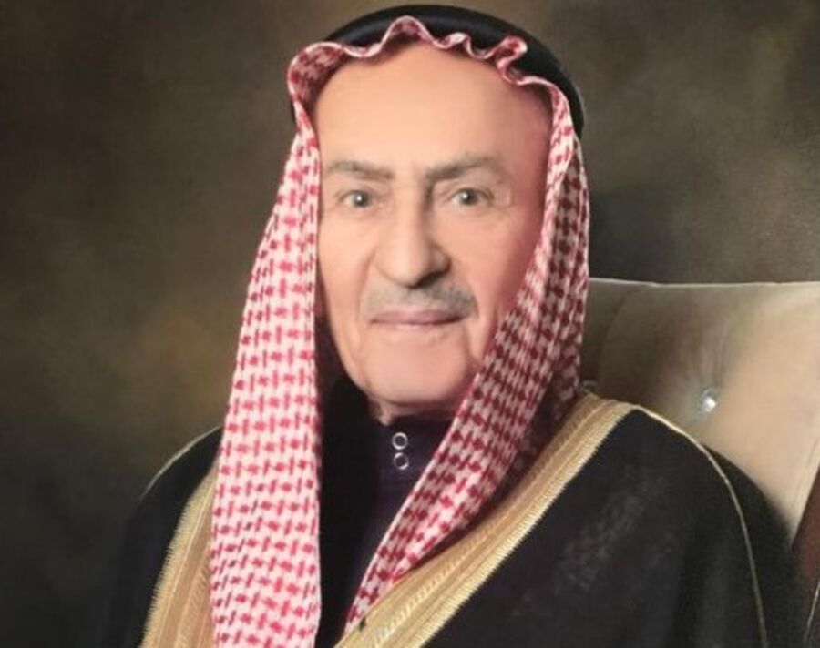 الفايز ينعى العين السابق محمد صامد