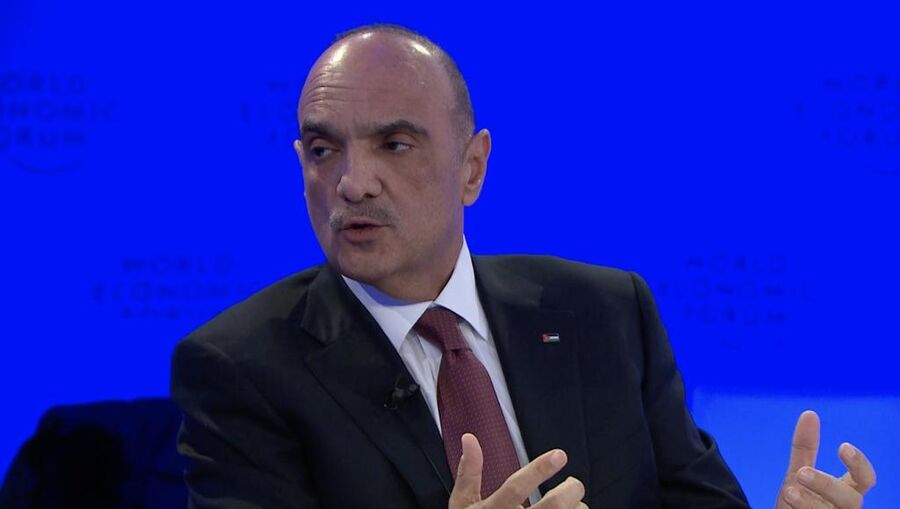 الخصاونة : سنتعامل مع أي خروقات