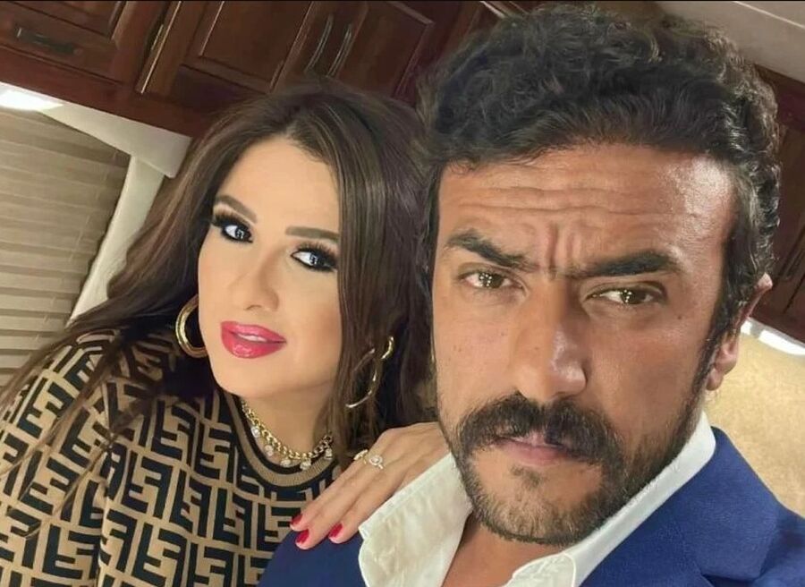 كشف كواليس طلاق ياسمين عبد العزيز