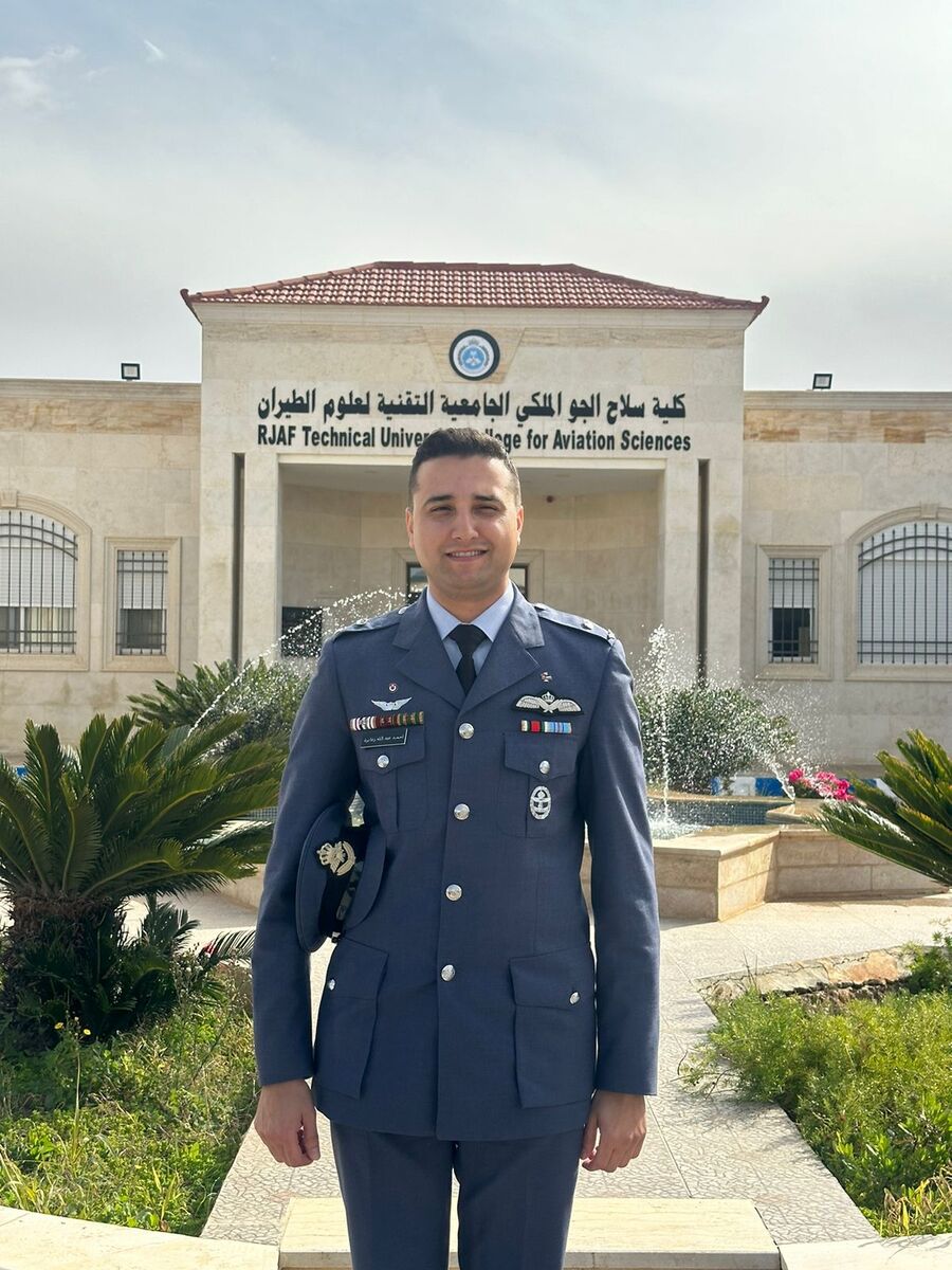 الرائد الطيار أحمد زغابرة.. مبارك