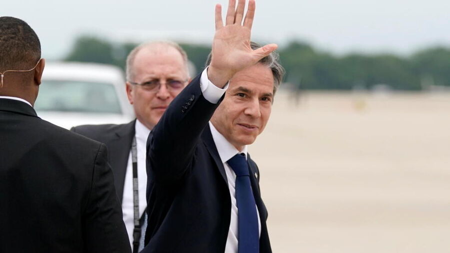 تأخر عودة بلينكن إلى الولايات المتحدة