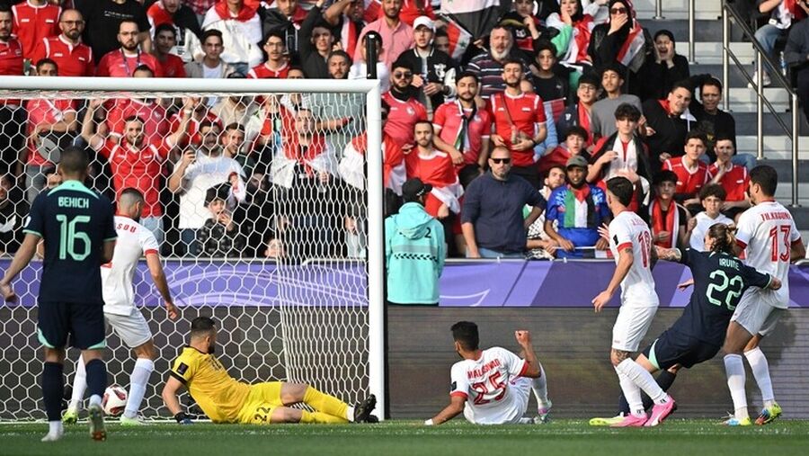 أستراليا تتغلّب على سوريا بصعوبة وتبلغ