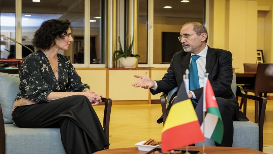 الصفدي يلتقي حاجة لحبيب