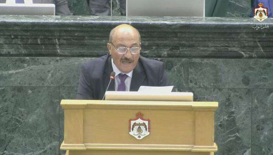 بعد توقيع 104 نواب على المذكرة