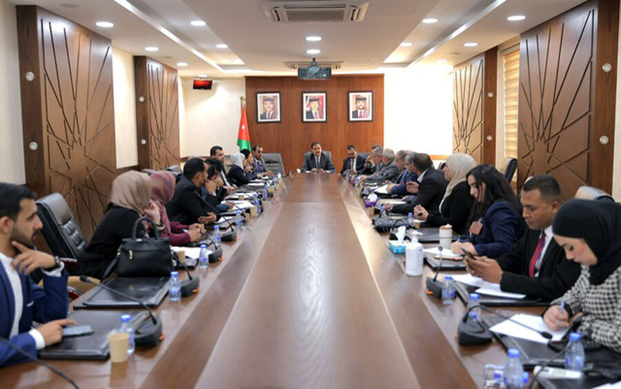 نواب يؤكدون ضرورة الارتقاء بمستوى التعليم