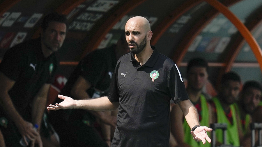 الركراكي يعلّق على اتهامه بالعنصرية