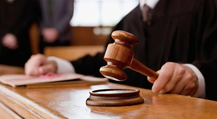 في عمان.. مداهمة شقة سكنية وتحويل