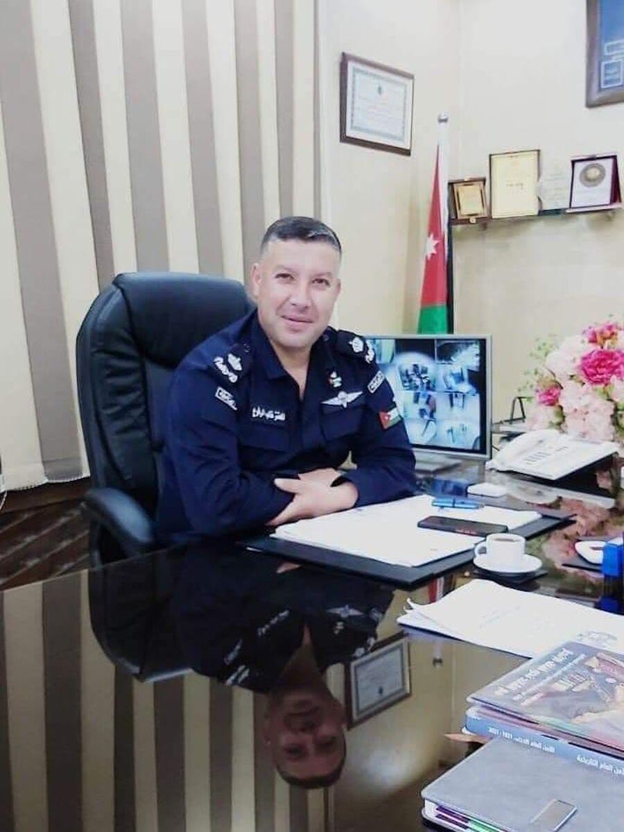 الرائد المعتز غالب الرفوع.. مبارك الماجستير