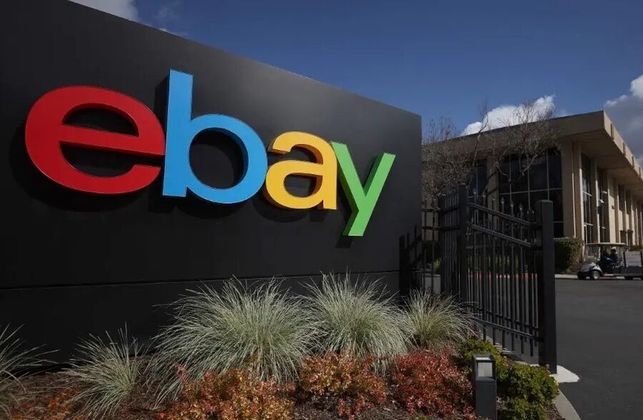شركة eBay تسرح 9% من موظفيها