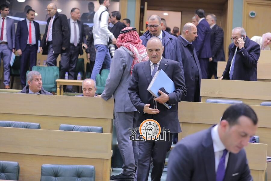 بانوراما الجلسة التشريعية لمناقشة مشروع قانون