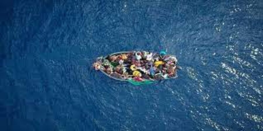 إنقاذ 60 مهاجرا سوريا قبالة السواحل